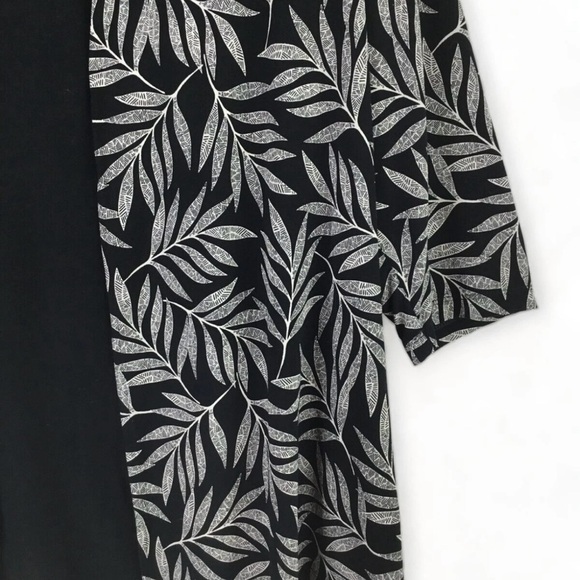 J. Jill Black and White Cardigan Sweater with Tropical Print Size L - Picture 4 of 12